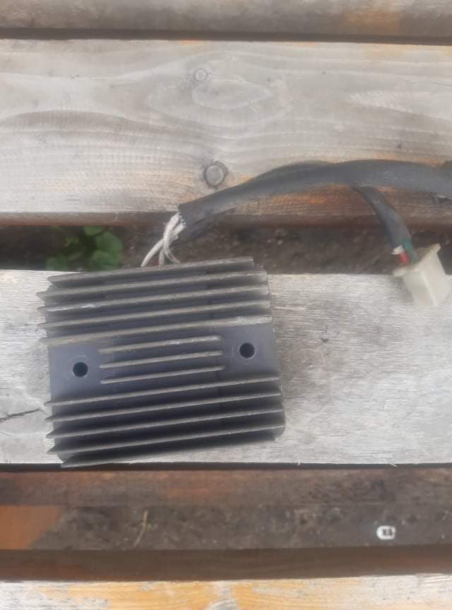 Malaguti Blog / Centro feszültség szabályzó - Image 3