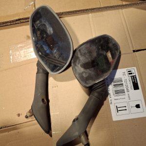 Piaggio Hexagon tükör párban