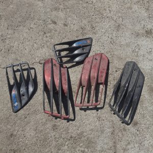 Suzuki Rf oldalsó idom betét